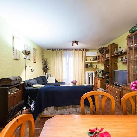 Vivienda Familiar Con Jardin Junto A Ifema Apartman Madrid Kültér fotó
