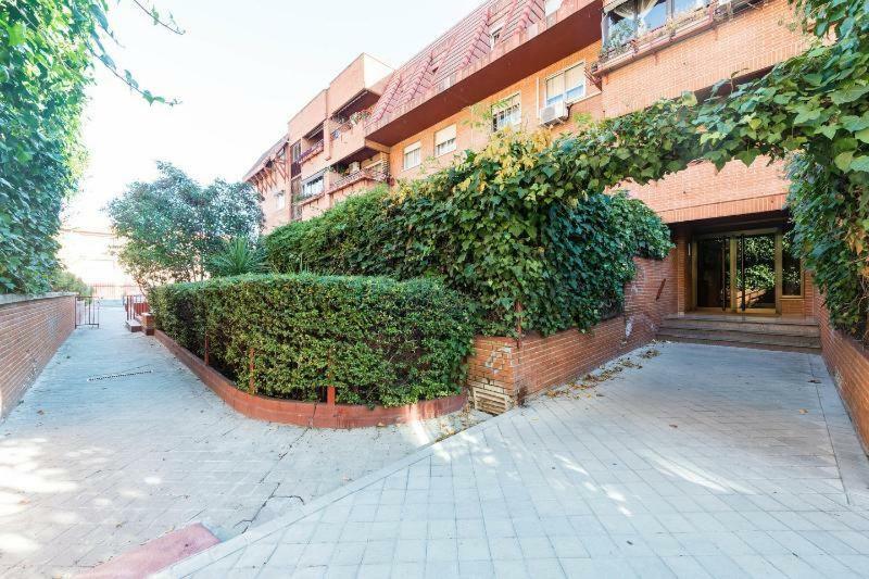 Vivienda Familiar Con Jardin Junto A Ifema Apartman Madrid Kültér fotó