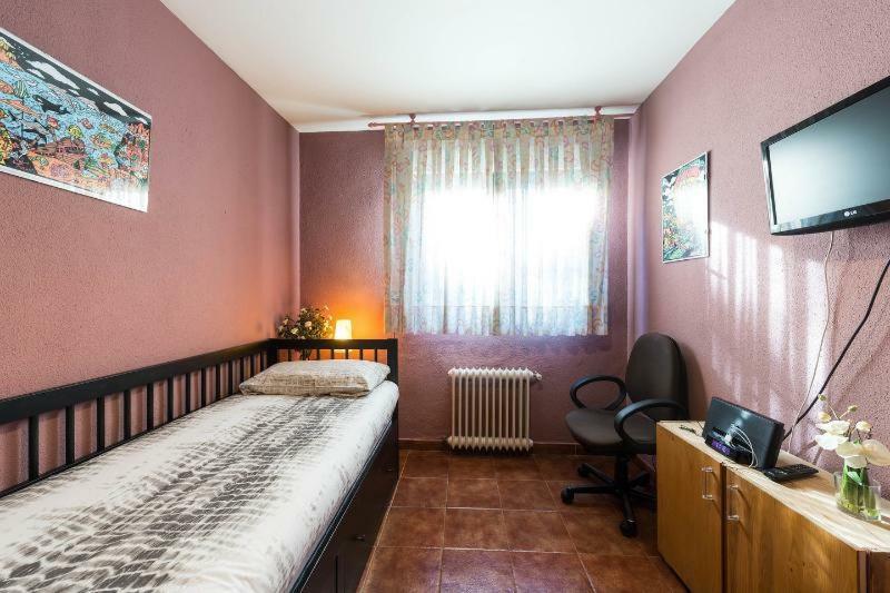 Vivienda Familiar Con Jardin Junto A Ifema Apartman Madrid Kültér fotó